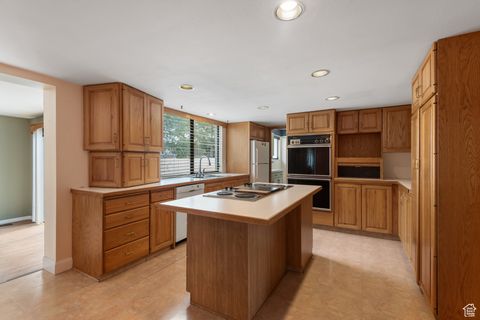 Tiny photo for 5597 S BASTILE DR W, Taylorsville, UT 84129 (MLS # 2107454)