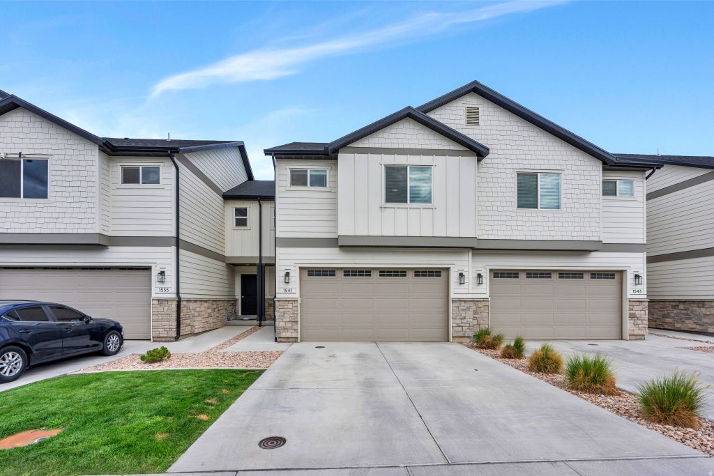 Photo of 1541 N 1870 E #742, Spanish Fork, UT 84660 (MLS # 2174838)