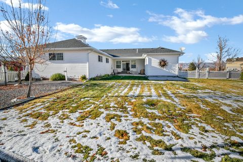 Tiny photo for 528 E 700 S, Monroe, UT 84754 (MLS # 2126415)