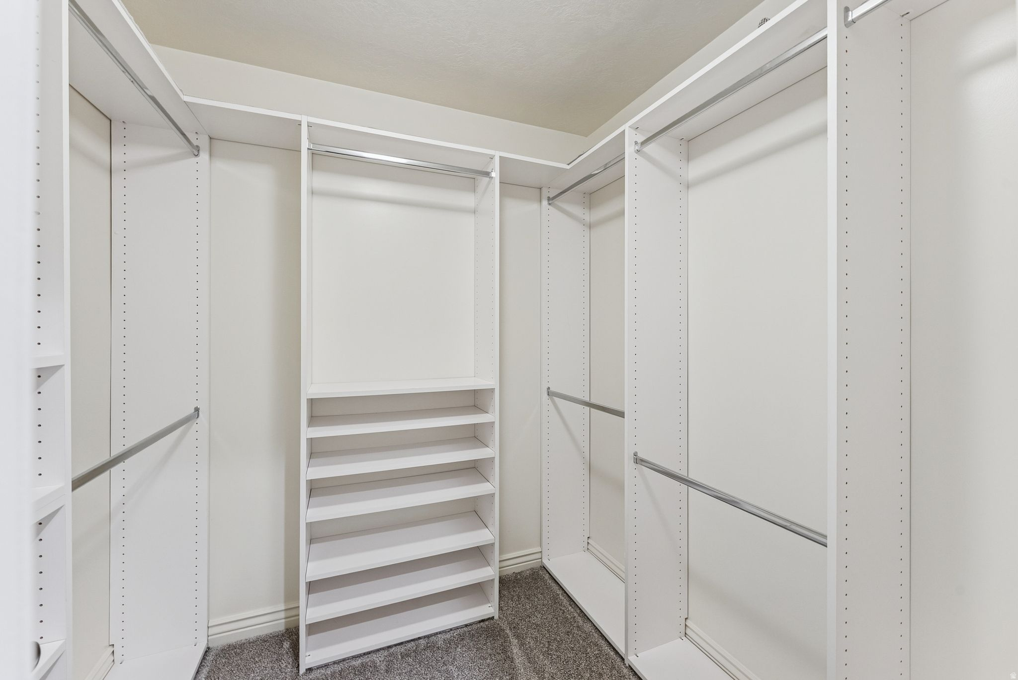 MOUNTAIN MEADOWS - Residential