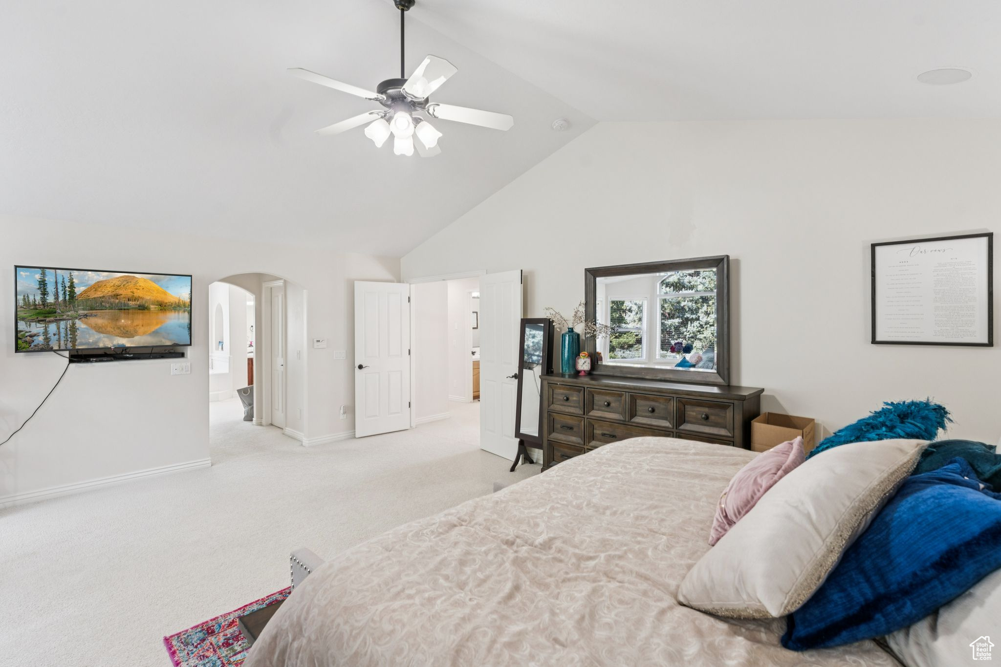 MOUNTAIN MEADOWS - Residential