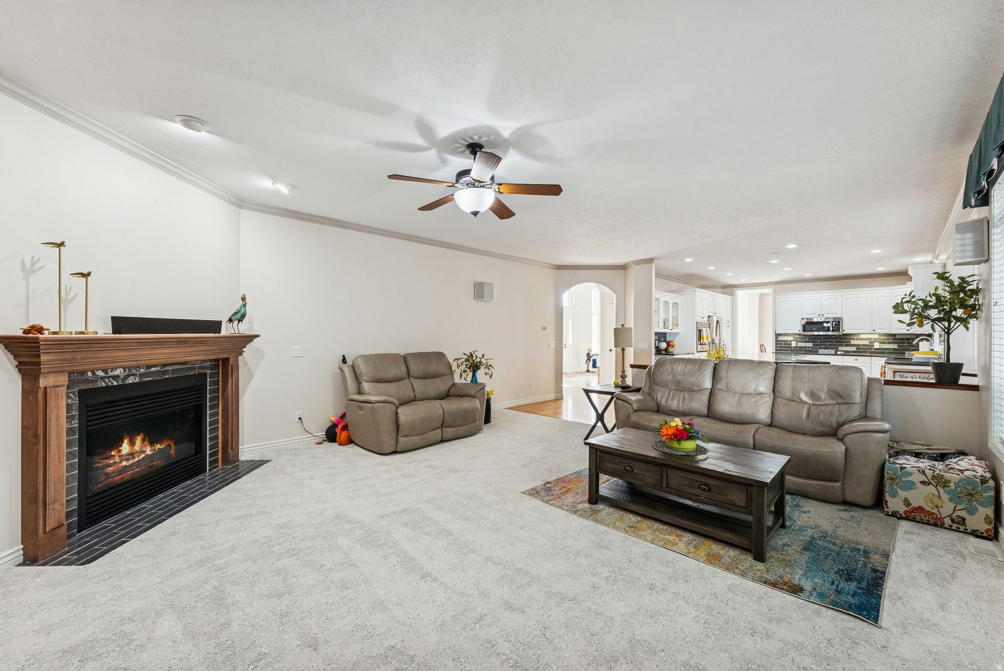 MOUNTAIN MEADOWS - Residential