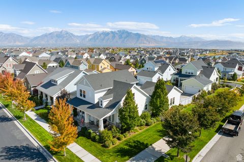 Tiny photo for 5033 W SPLIT ROCK DR, South Jordan, UT 84009 (MLS # 2116829)