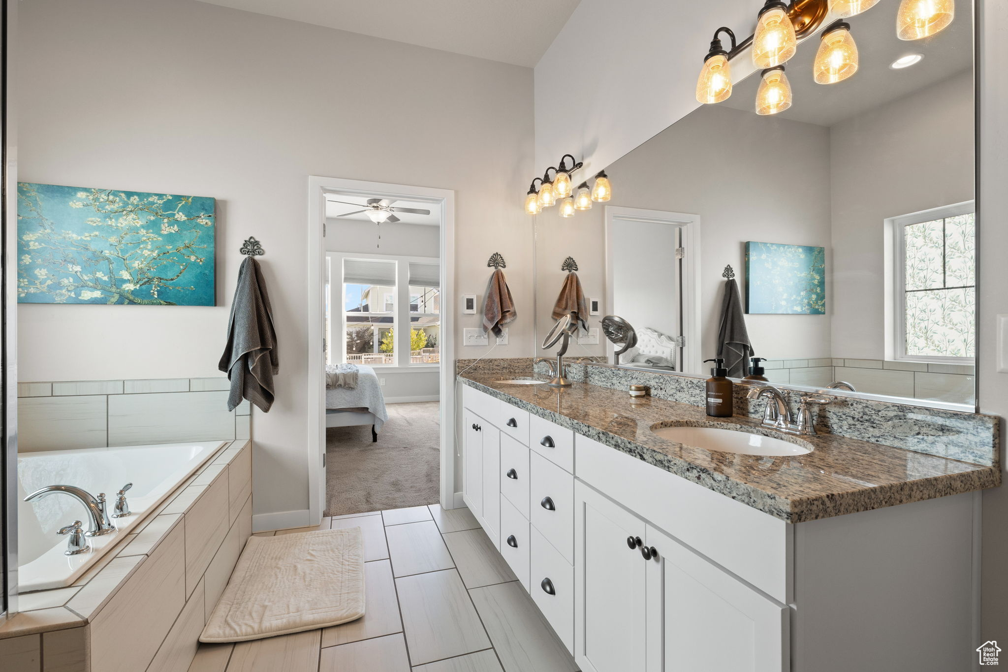 KENNECOTT - Residential