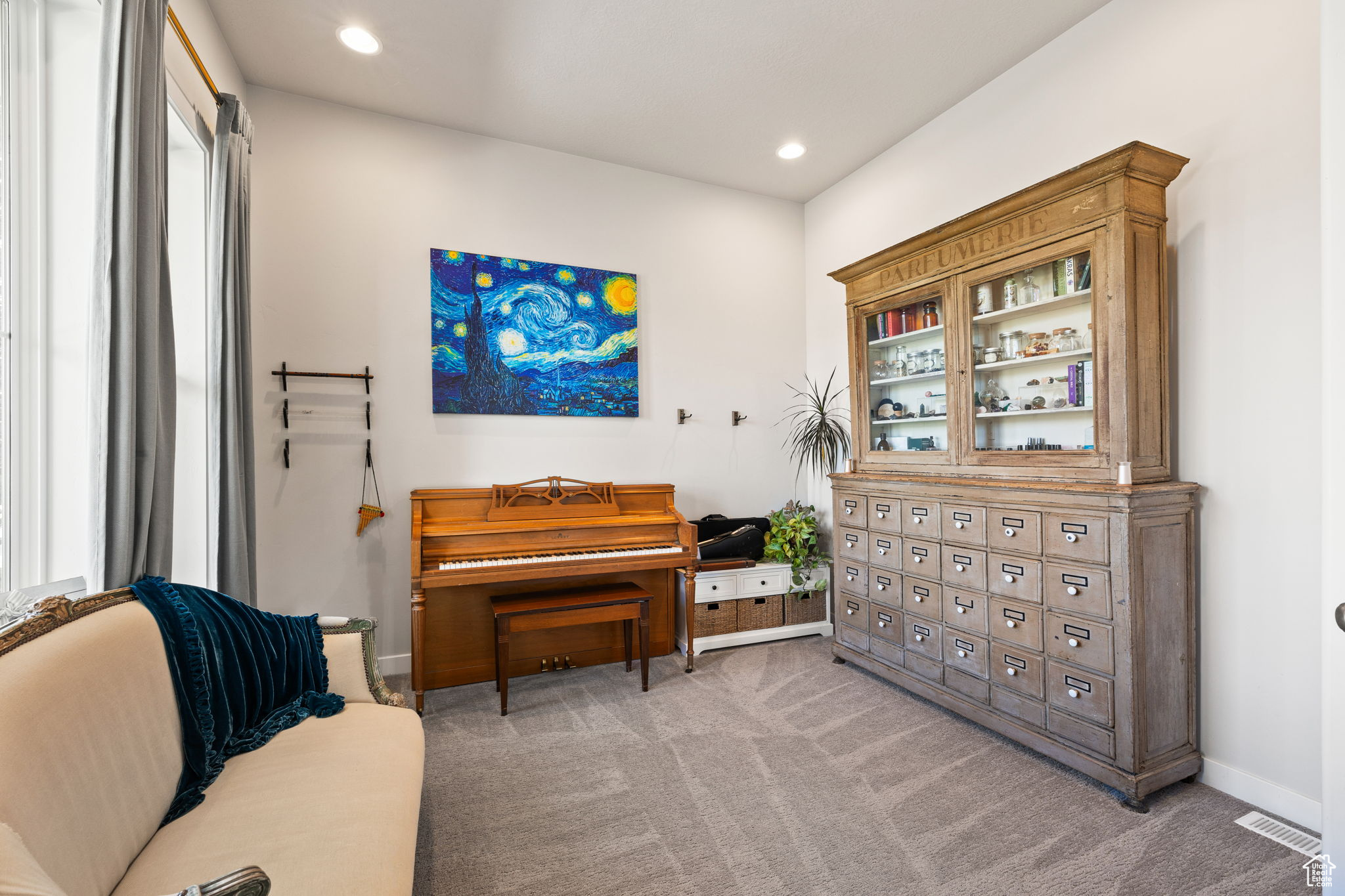 KENNECOTT - Residential