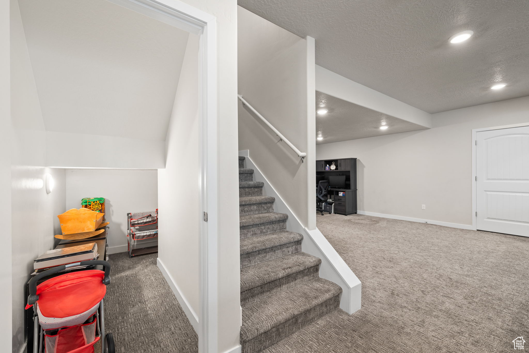 KENNECOTT - Residential