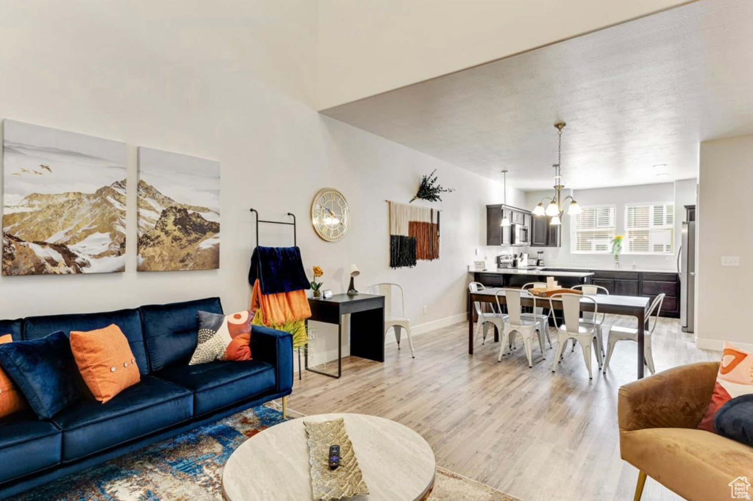 WILLOW POINT - Residential