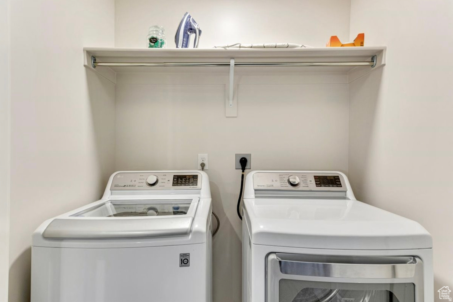 WILLOW POINT - Residential