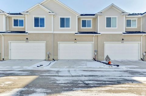 Tiny photo for 2019 N 3930 W, Lehi, UT 84043 (MLS # 2148217)