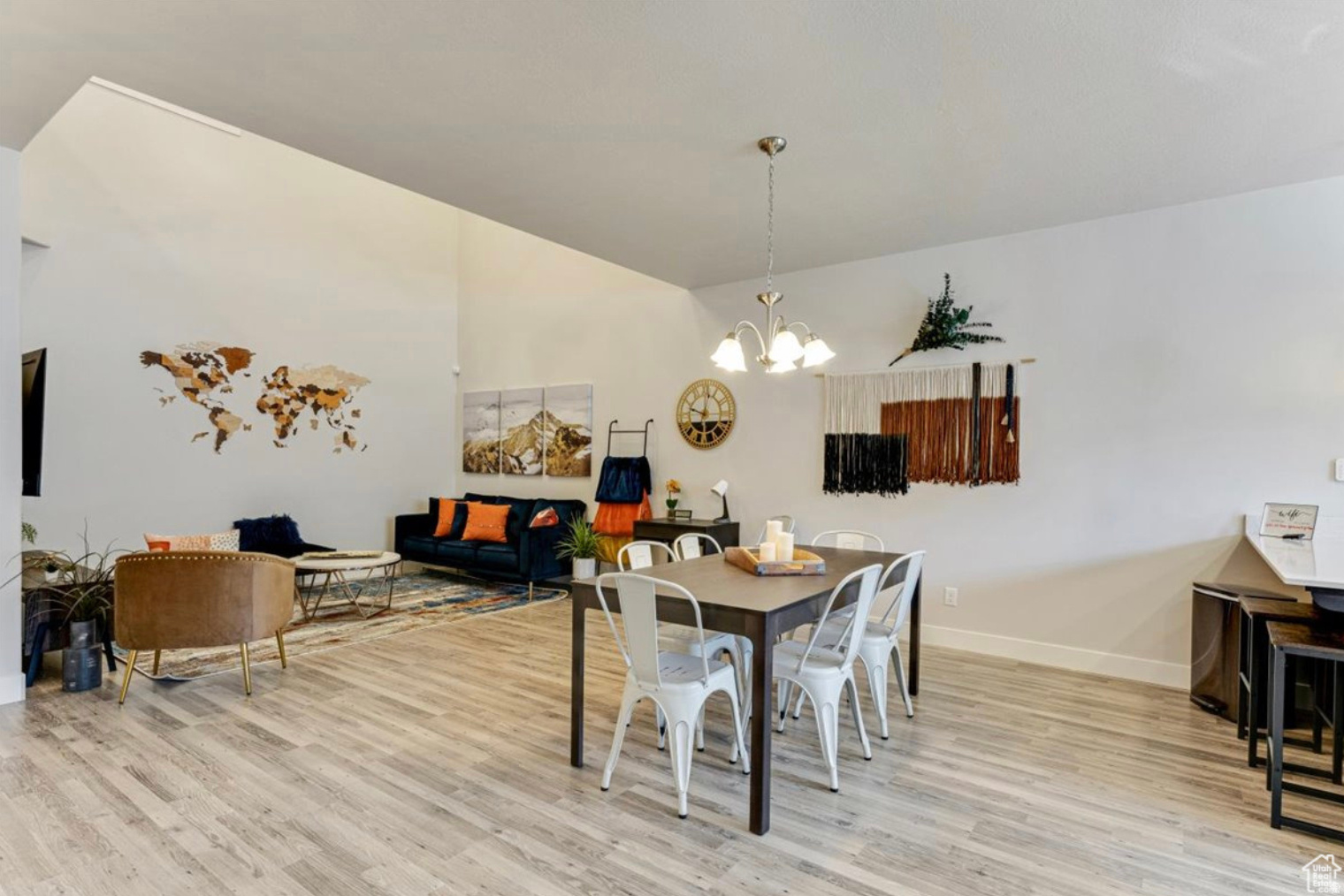 WILLOW POINT - Residential