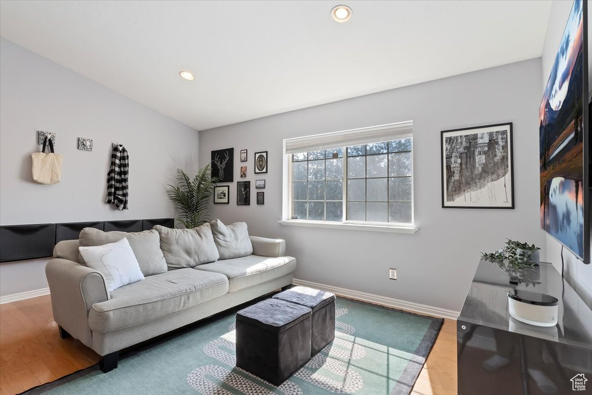 BROOKLYN CONDOMINIUMS PHASE 1 - Residential