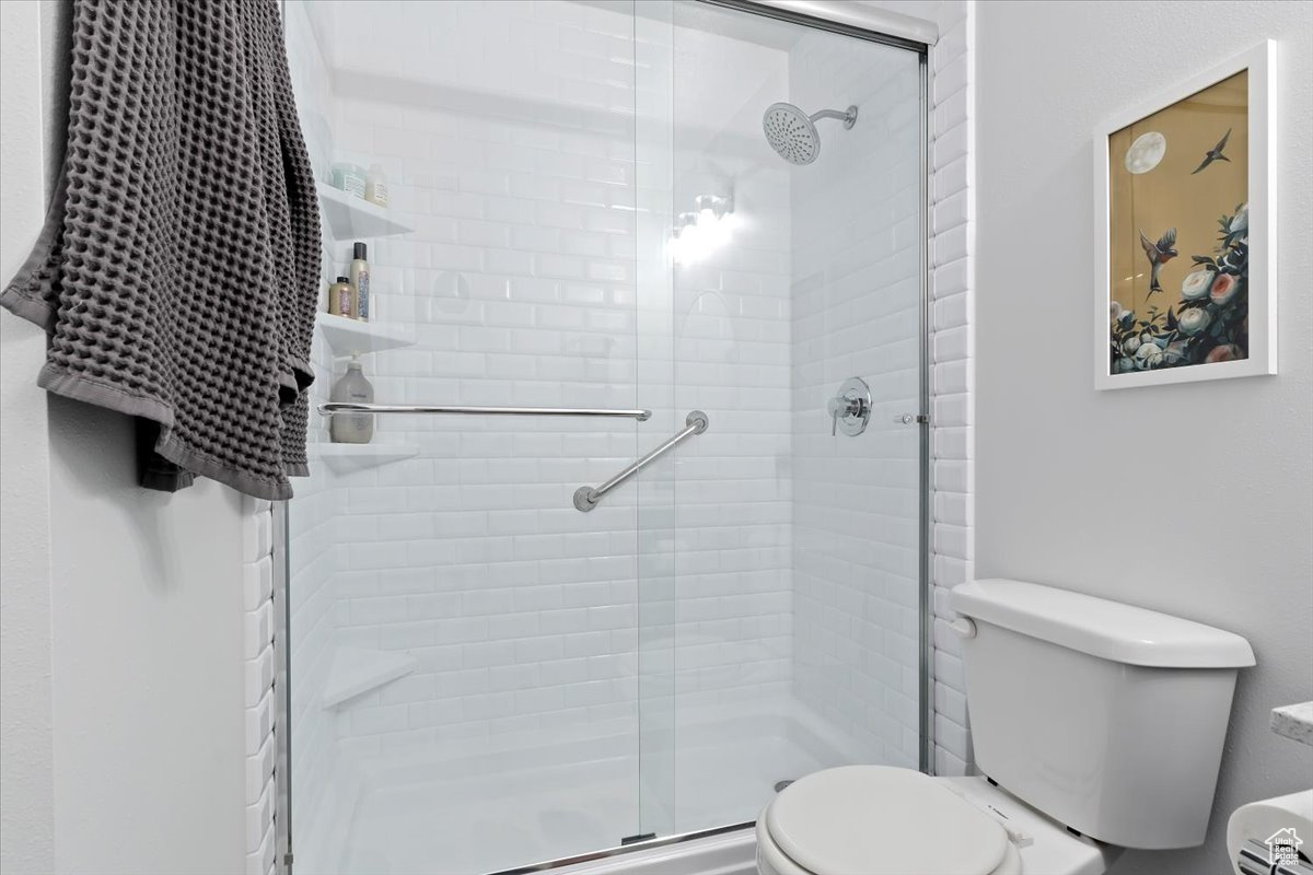 BROOKLYN CONDOMINIUMS PHASE 1 - Residential