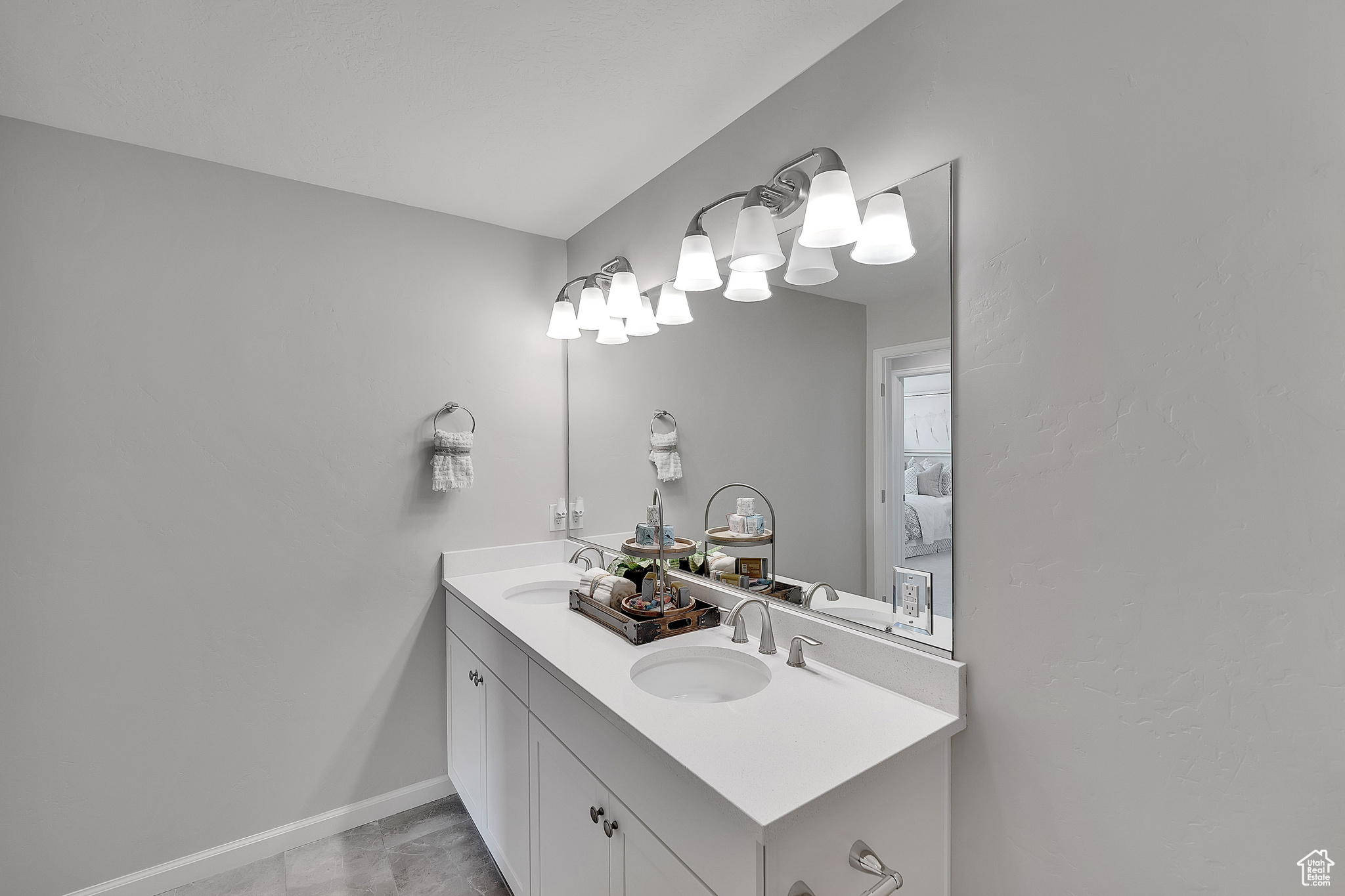 WILD HORSE RANCH - Residential