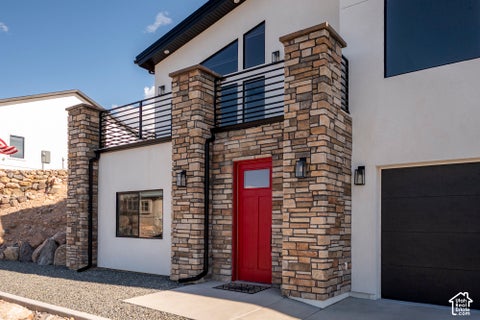 Tiny photo for 3327 W KINGSBURY DR, Cedar City, UT 84720 (MLS # 2190561)