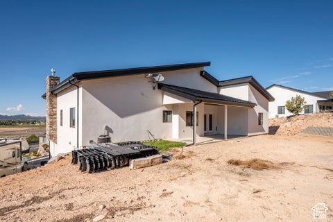 Tiny photo for 3327 W KINGSBURY DR, Cedar City, UT 84720 (MLS # 2190561)