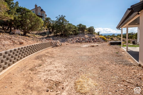 Tiny photo for 3327 W KINGSBURY DR, Cedar City, UT 84720 (MLS # 2190561)