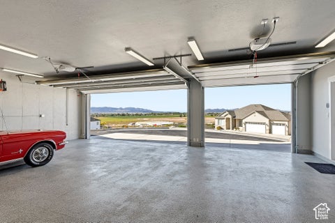 Tiny photo for 3327 W KINGSBURY DR, Cedar City, UT 84720 (MLS # 2190561)