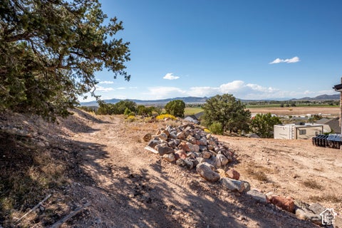 Tiny photo for 3327 W KINGSBURY DR, Cedar City, UT 84720 (MLS # 2190561)