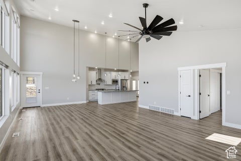 Tiny photo for 3327 W KINGSBURY DR, Cedar City, UT 84720 (MLS # 2190561)