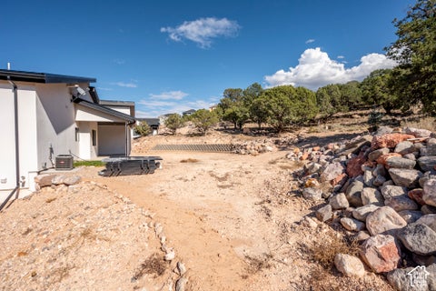 Tiny photo for 3327 W KINGSBURY DR, Cedar City, UT 84720 (MLS # 2190561)