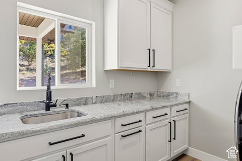 Tiny photo for 3327 W KINGSBURY DR, Cedar City, UT 84720 (MLS # 2190561)