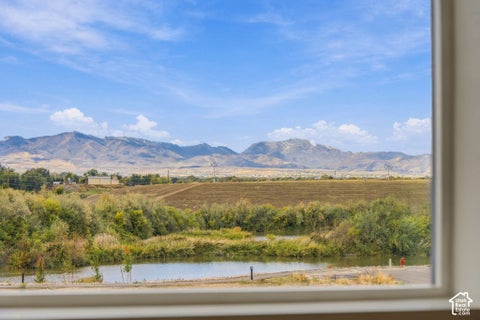 Tiny photo for 8503 S IRIS LUMI LN W #2E-202, Midvale, UT 84047 (MLS # 2191733)