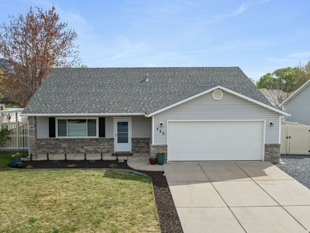 Photo of 733 E 1500 N, Ogden, UT 84404 (MLS # 2147871)