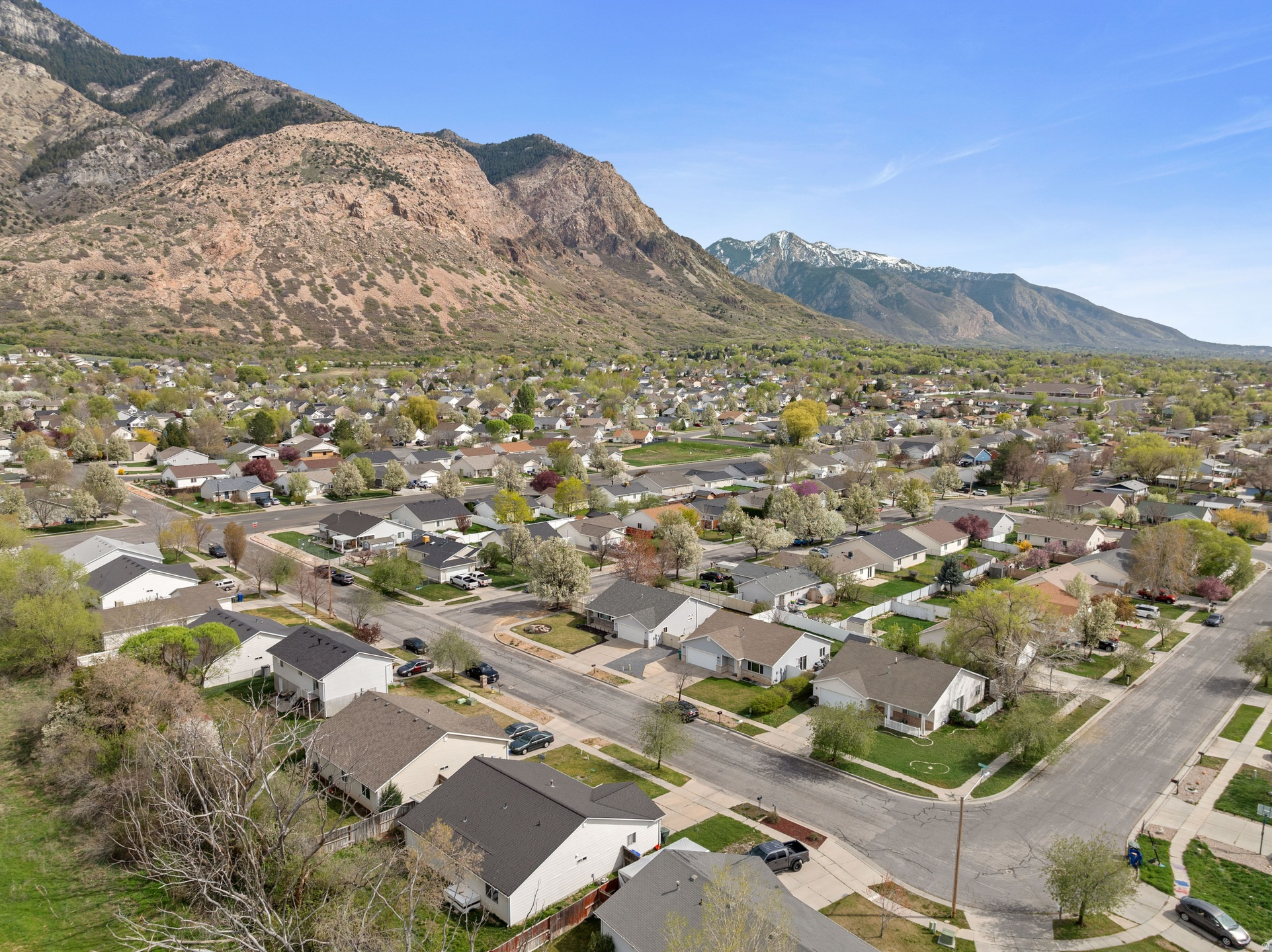 WHISPER WILLOW SUB - Residential