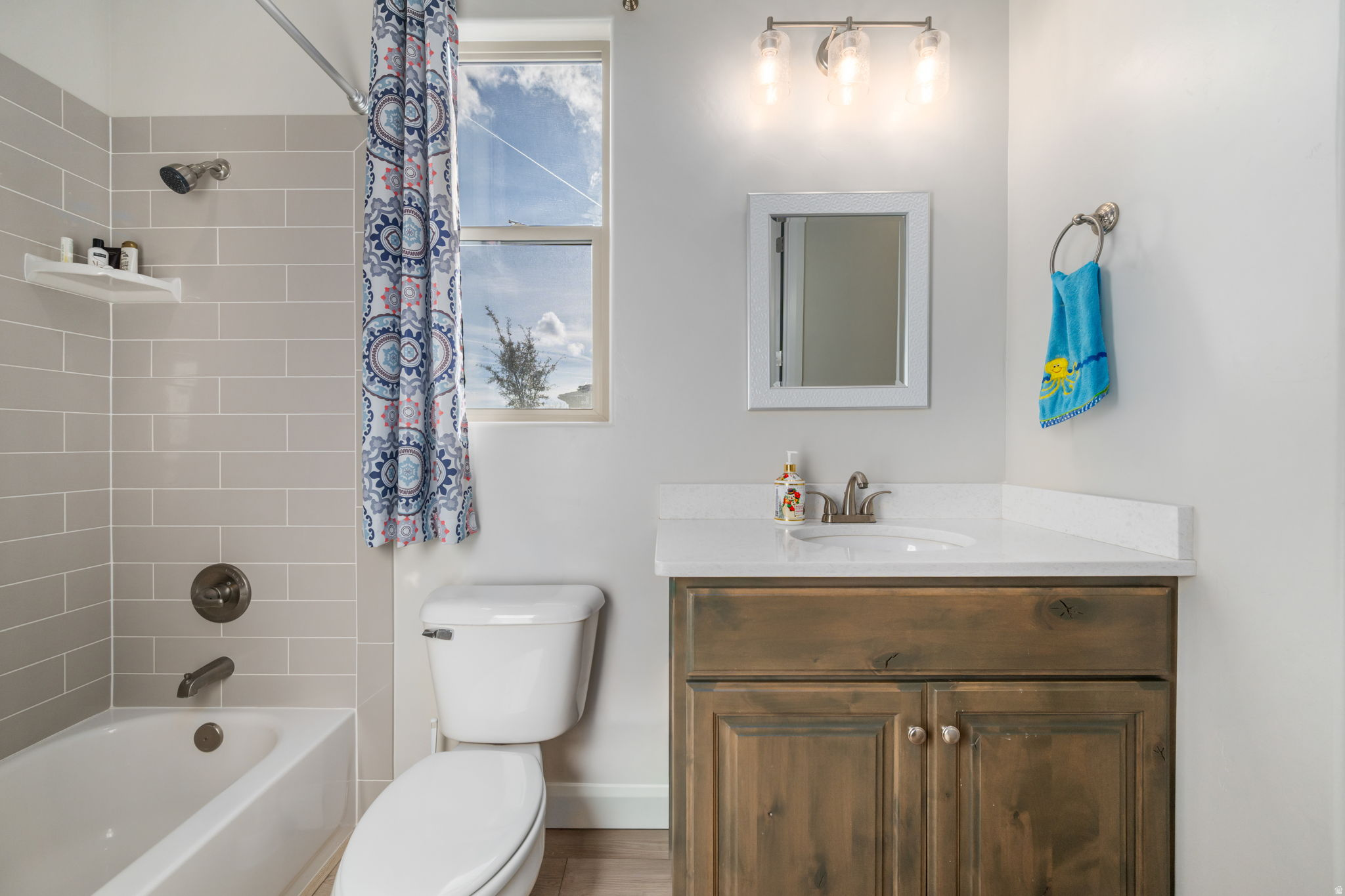 VIEWS AT CORAL CANYON PH 1 - Residential