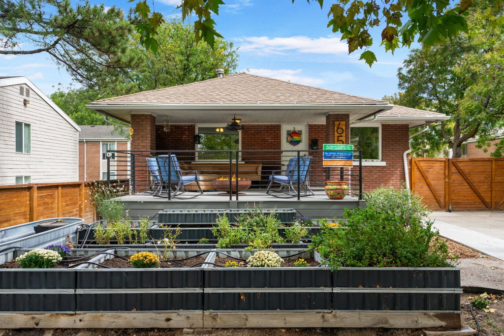 Photo of 658 N 900 W, Salt Lake City, UT 84116 (MLS # 2186054)