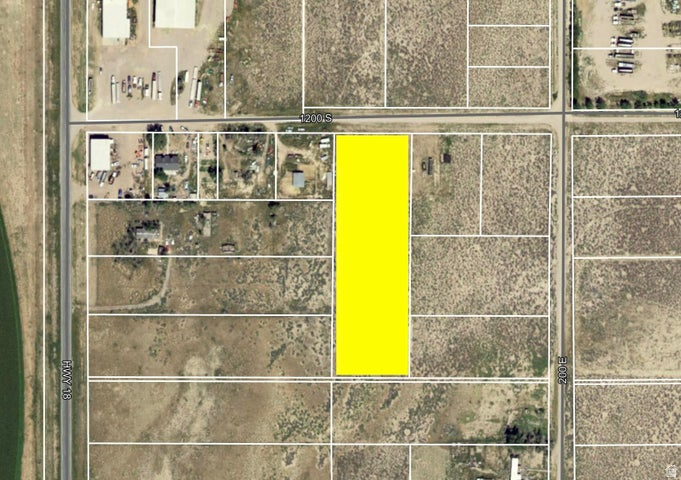 ESCALANTE VALLEY - Land
