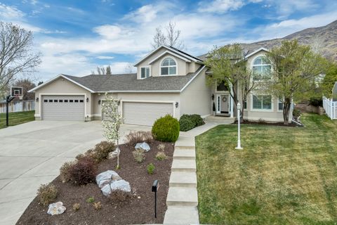 Photo of 120 N 950 E, Lindon, UT 84042 (MLS # 2145728)