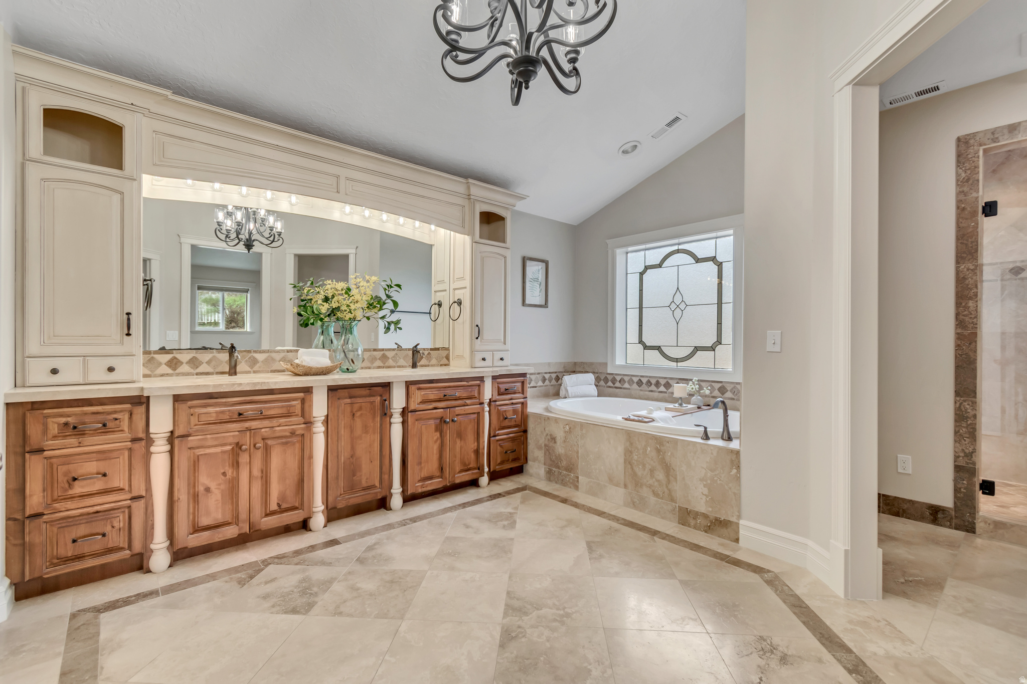 KEENELAND PARK ESTATES - Residential