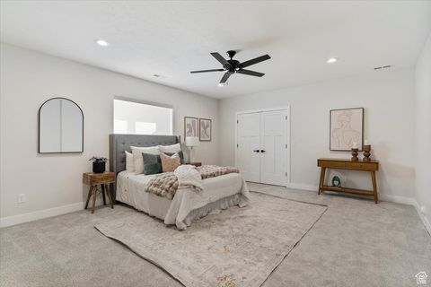 Tiny photo for 71 S HARVS LN, Kaysville, UT 84037 (MLS # 2116183)