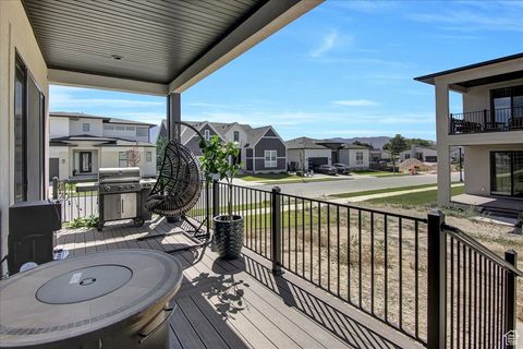 Tiny photo for 1611 W LAUREL CHASE DR S, Riverton, UT 84065 (MLS # 2102544)