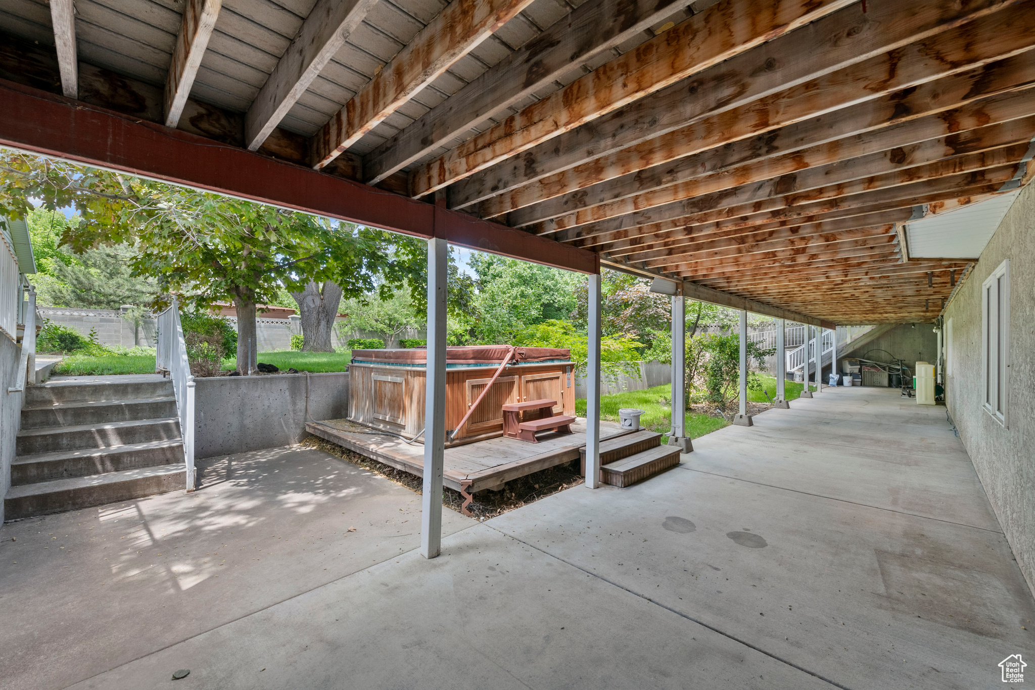 SUNWOOD RANCH - Residential