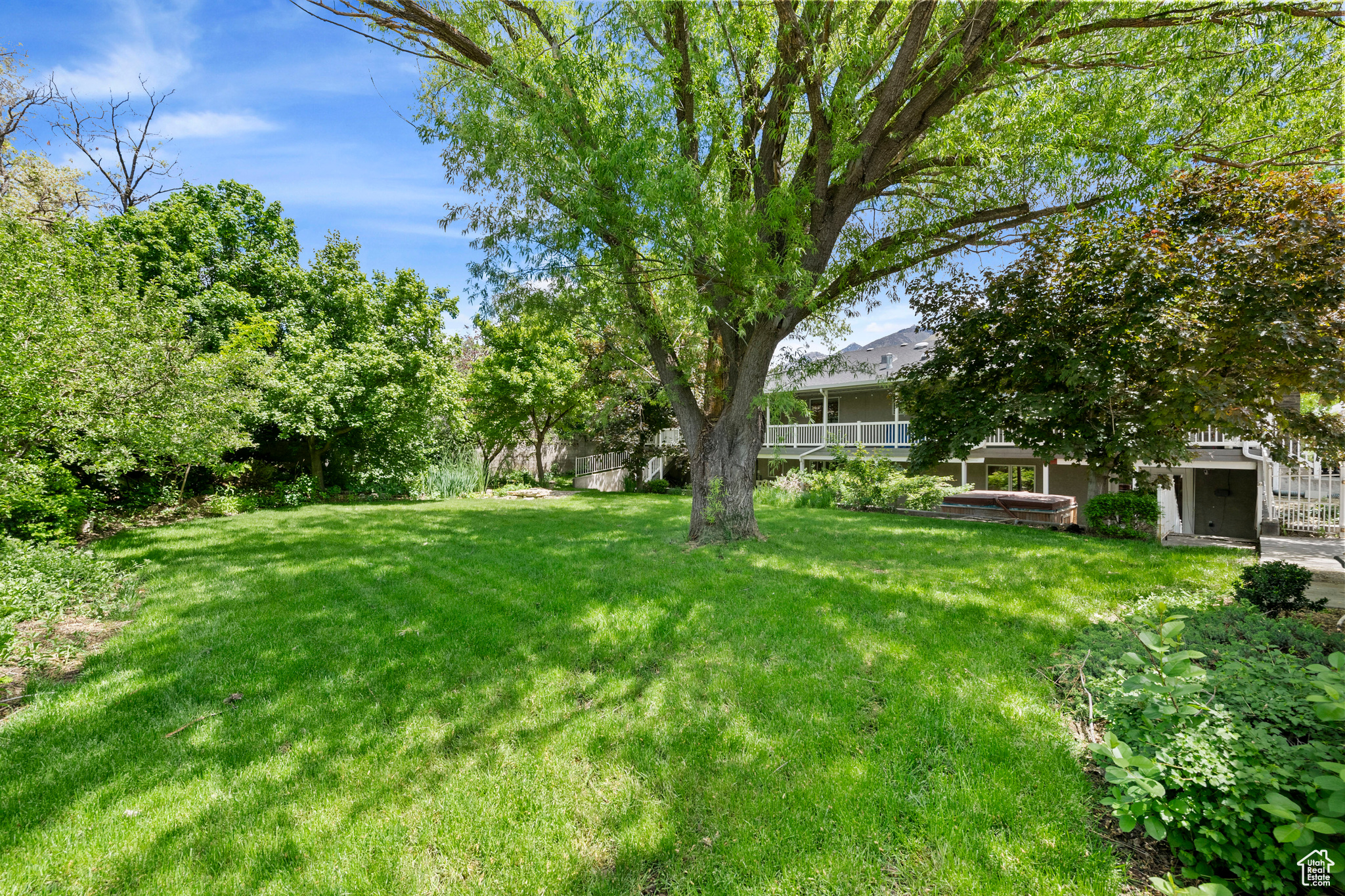 SUNWOOD RANCH - Residential