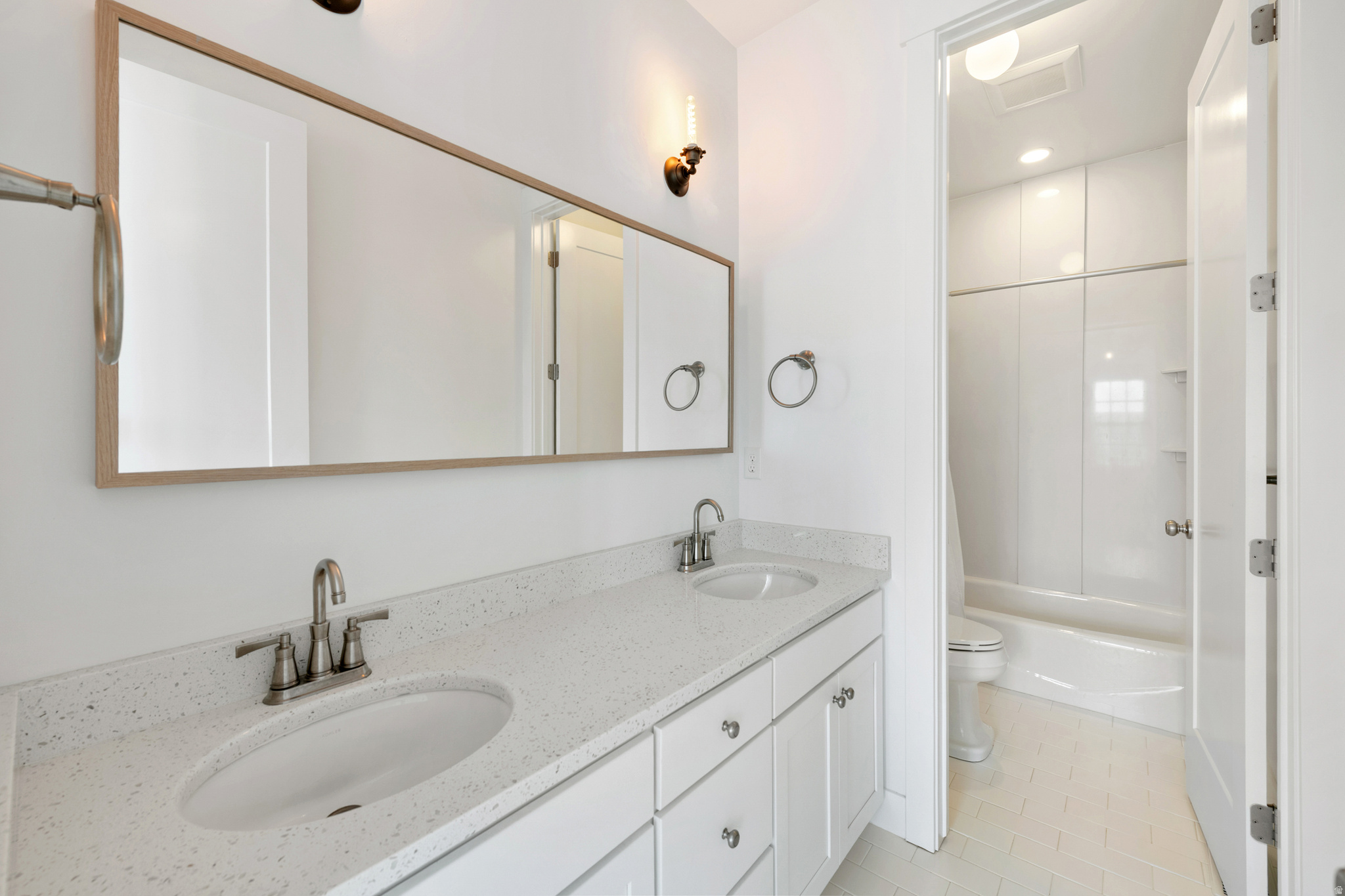 KENNECOTT - Residential