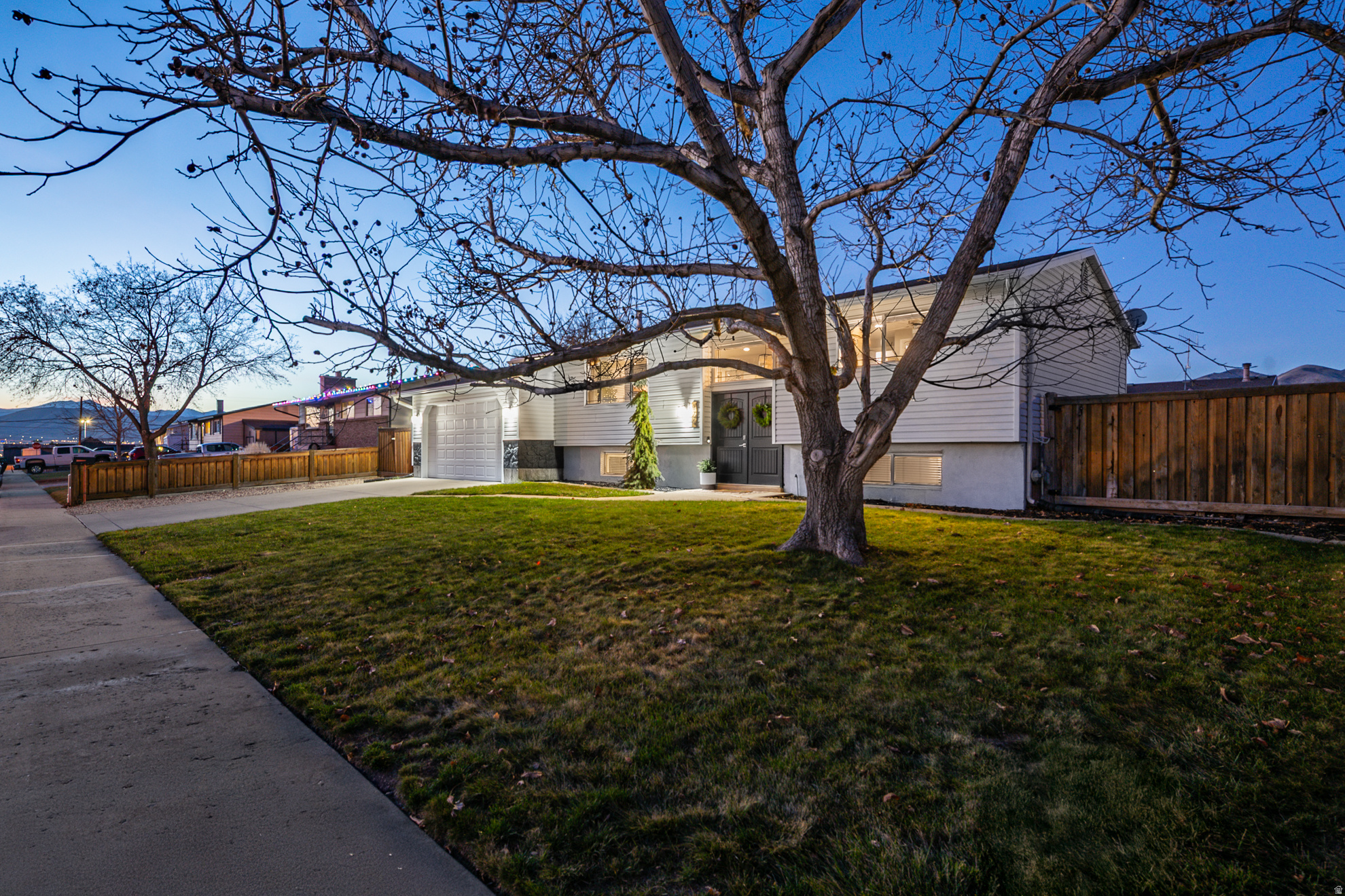 VALLEY VISTA - Residential