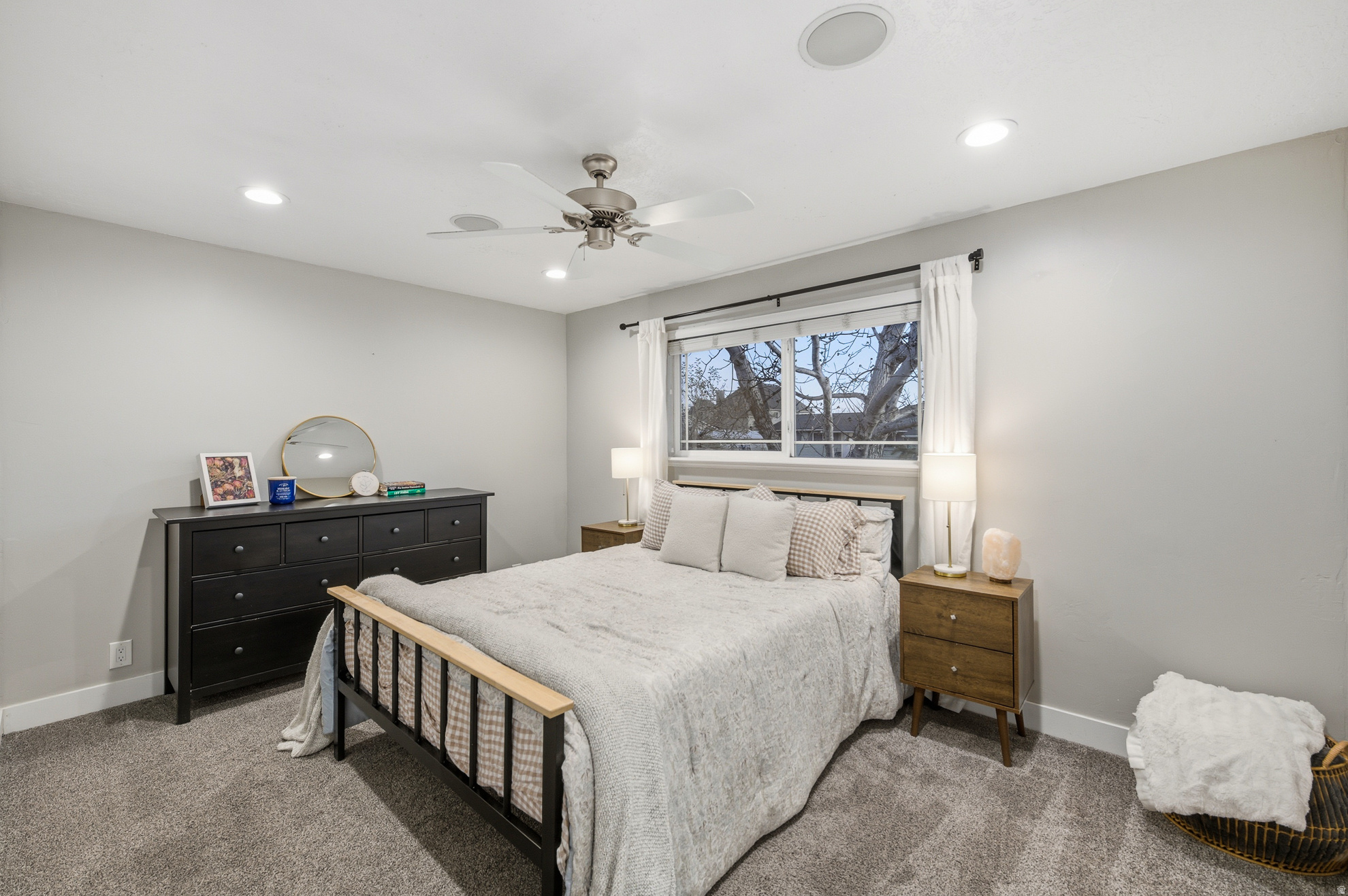 VALLEY VISTA - Residential