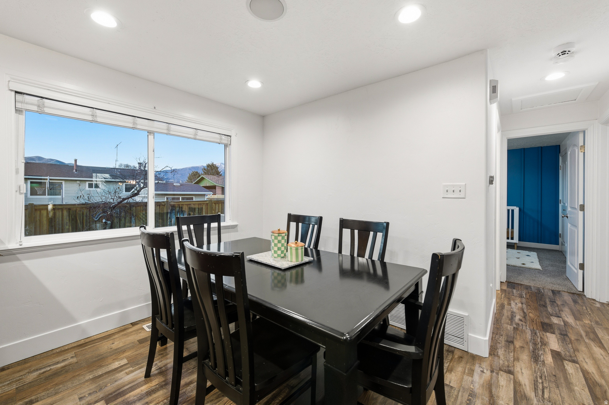 VALLEY VISTA - Residential