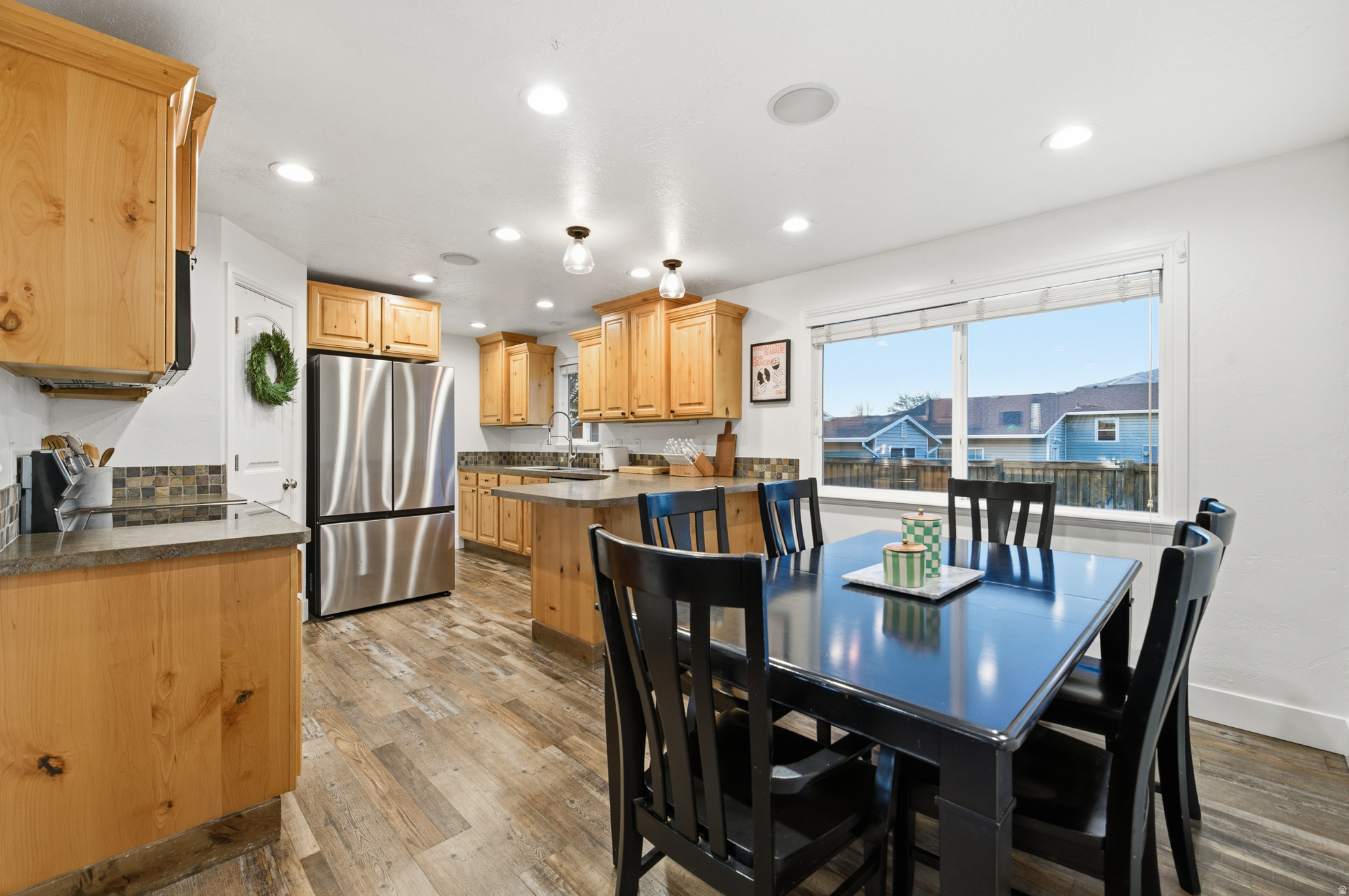 VALLEY VISTA - Residential