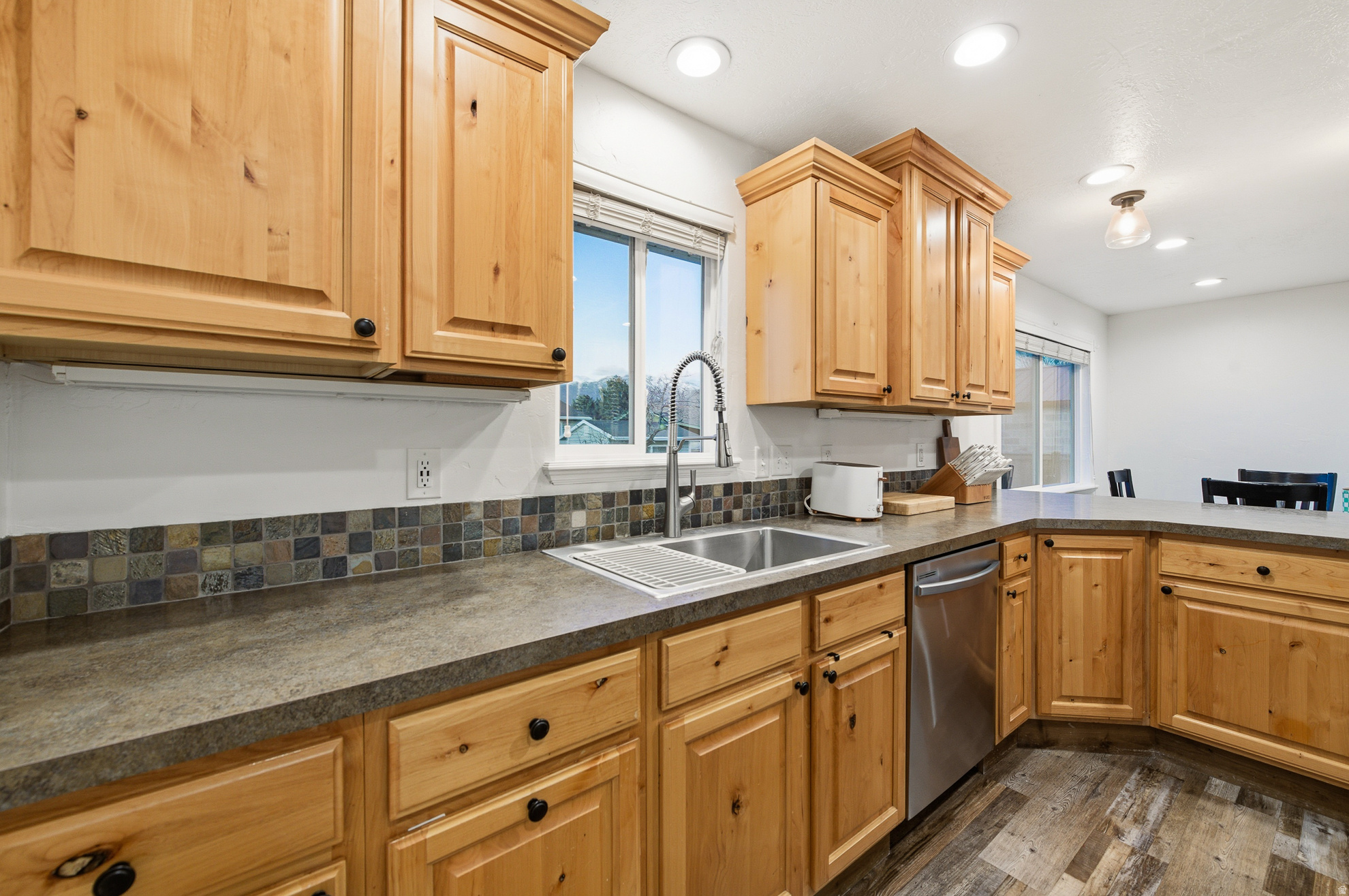 VALLEY VISTA - Residential