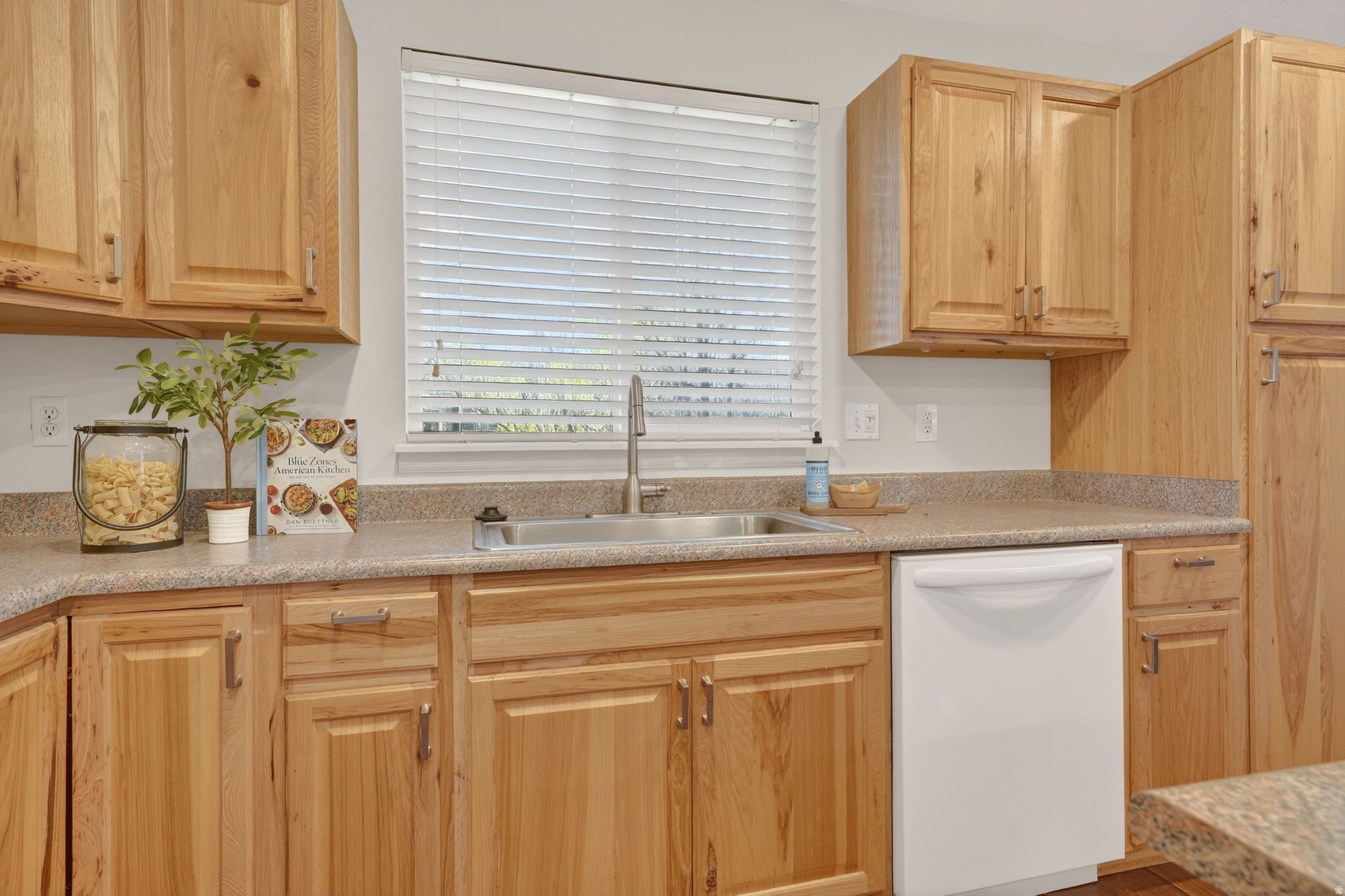 ROYCROFT TOWNHOMES - Residential Income