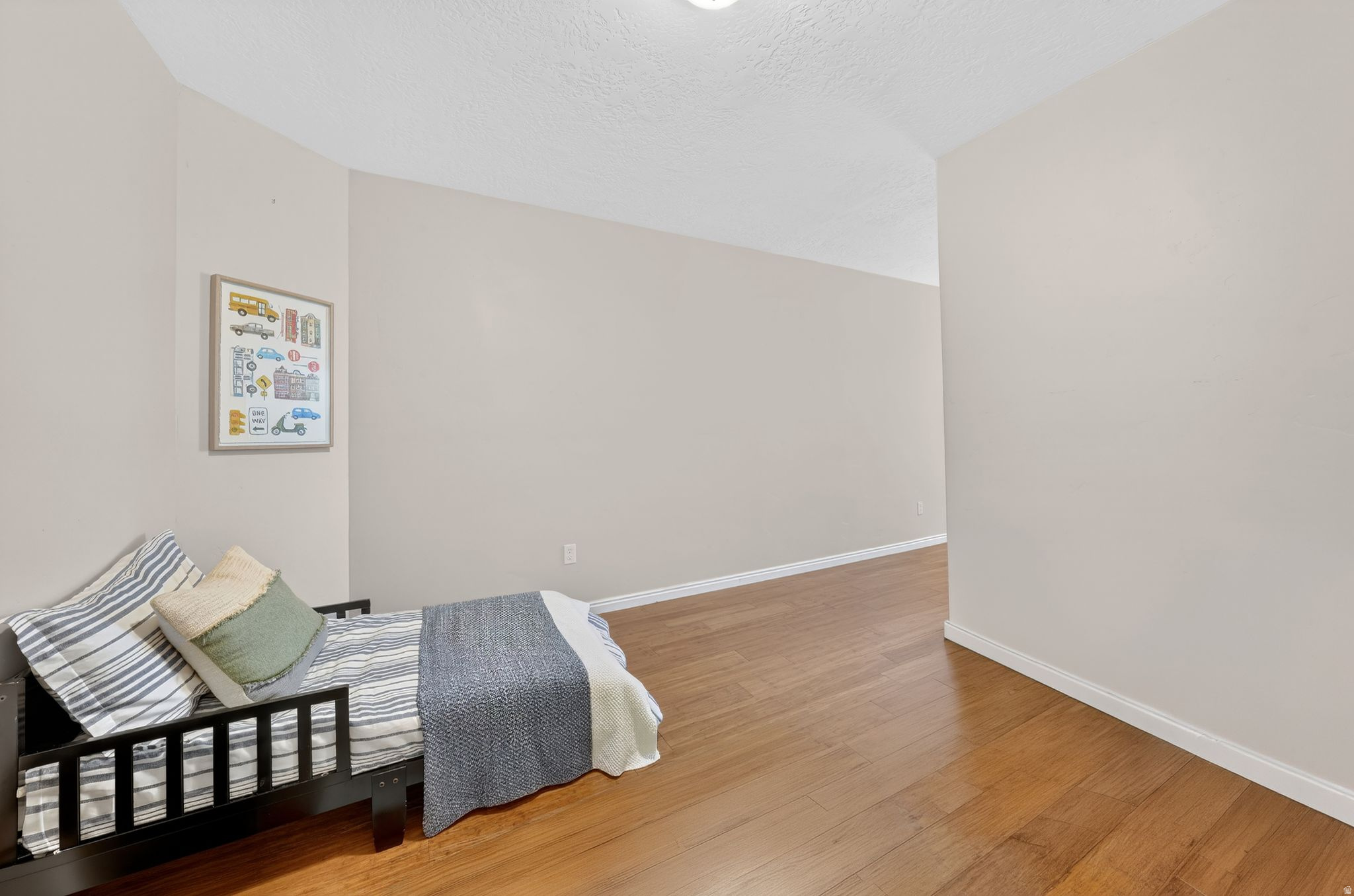 ROYCROFT TOWNHOMES - Residential Income