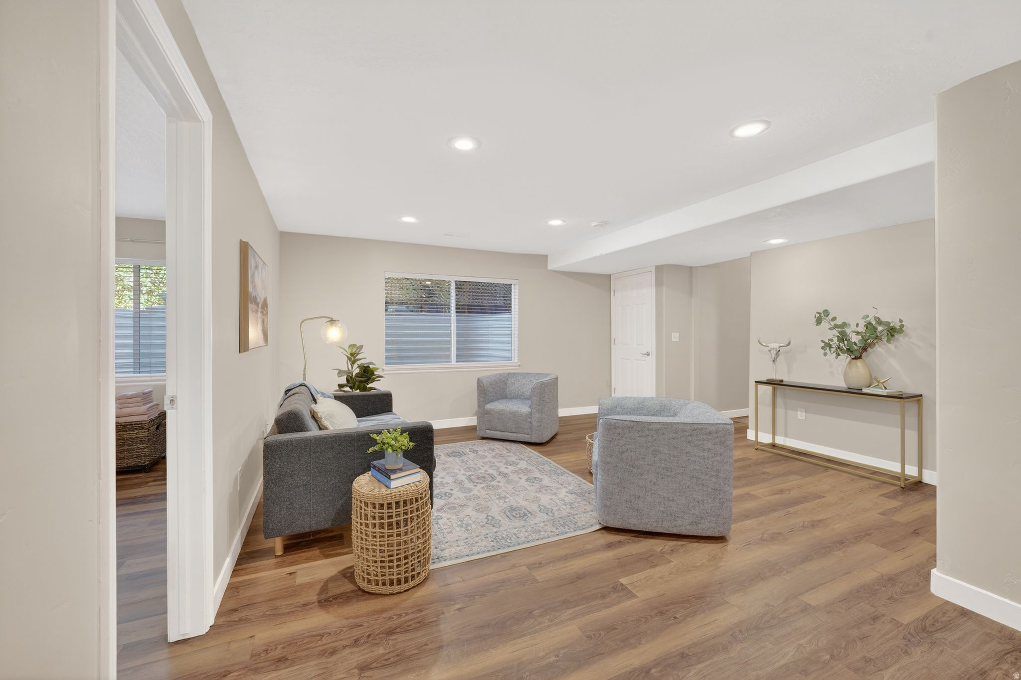 ROYCROFT TOWNHOMES - Residential Income