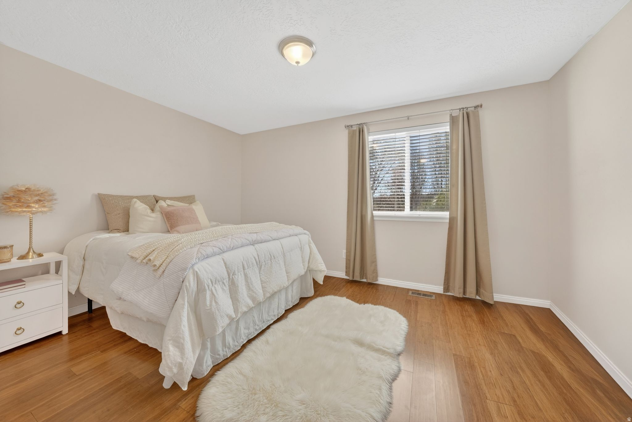 ROYCROFT TOWNHOMES - Residential Income