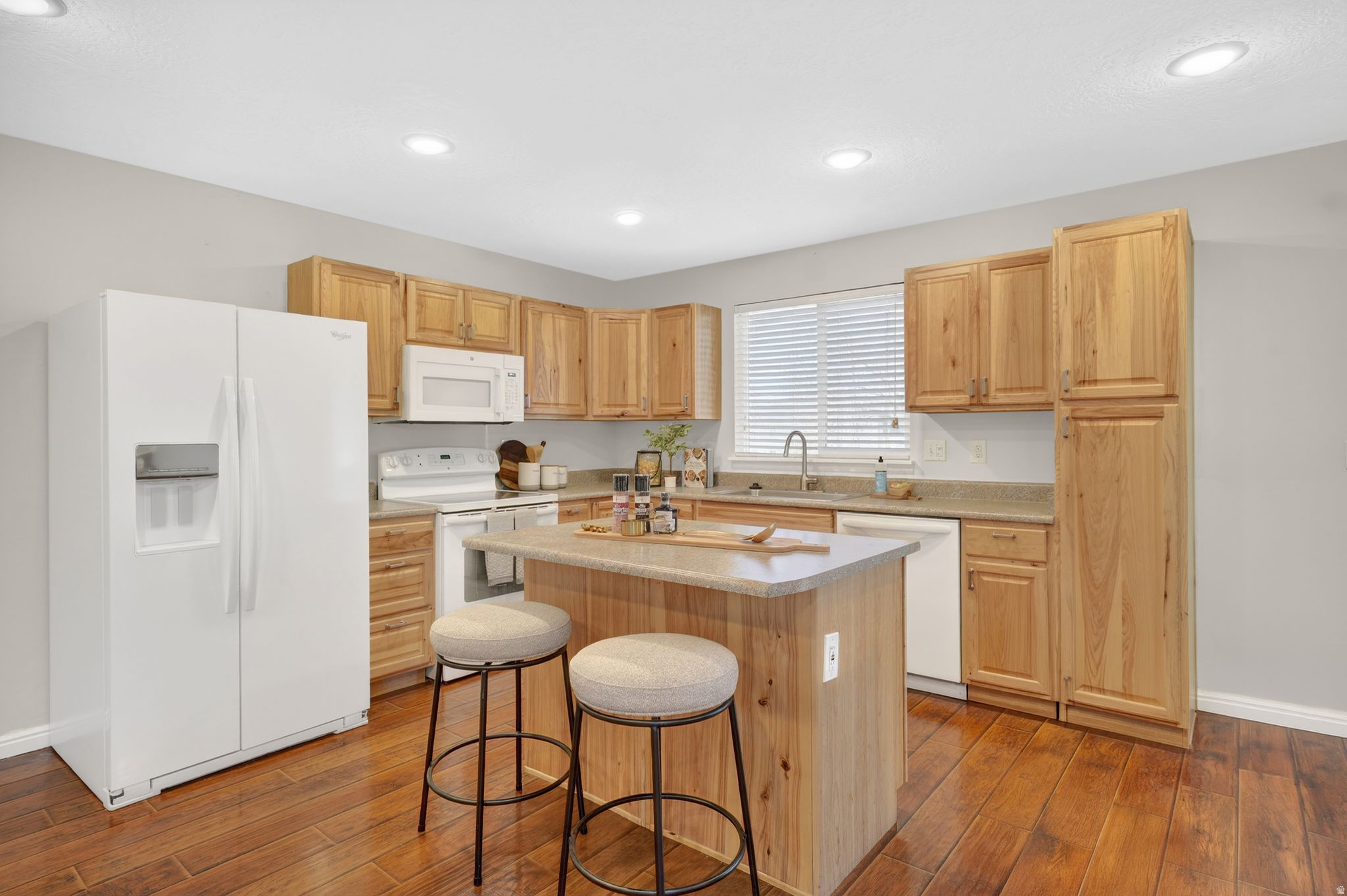 ROYCROFT TOWNHOMES - Residential Income