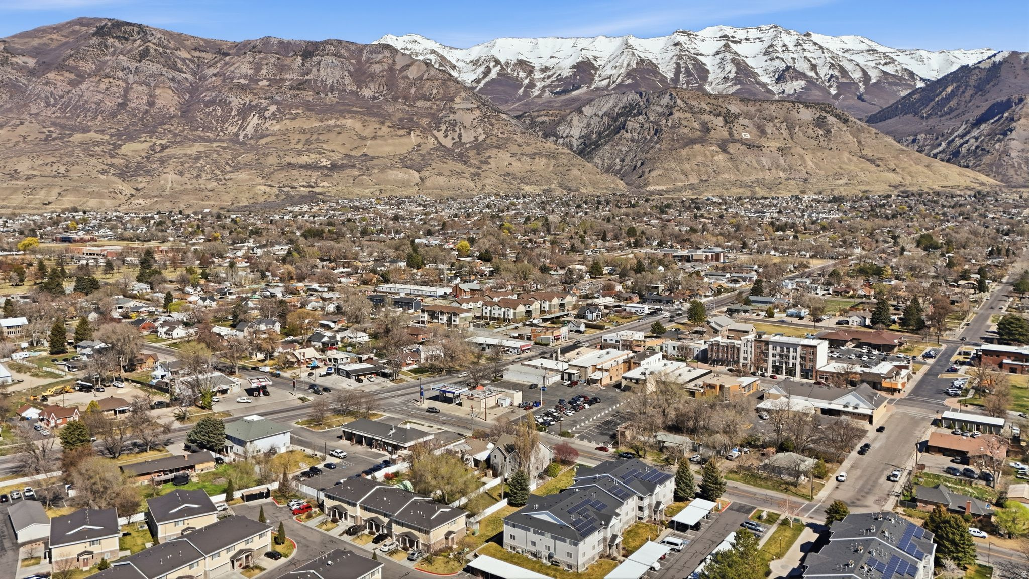 ROYCROFT TOWNHOMES - Residential Income