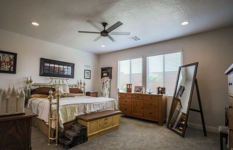 Tiny photo for 1228 E GORDON LN, Washington, UT 84780 (MLS # 2142362)